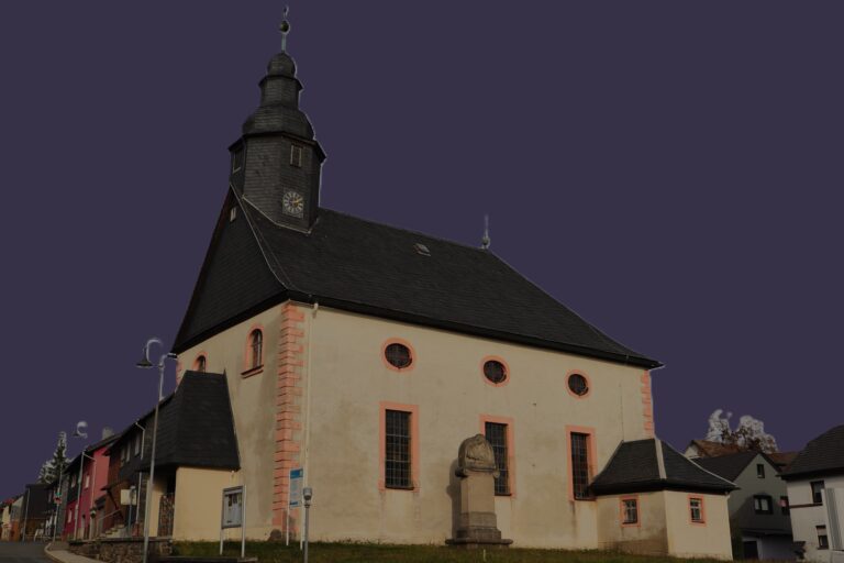 Die Sankt Nikolaus Kirche in Judenbach