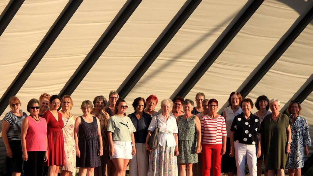 Eine Chorprobe im August 2026. (Foto: Doris Hein)